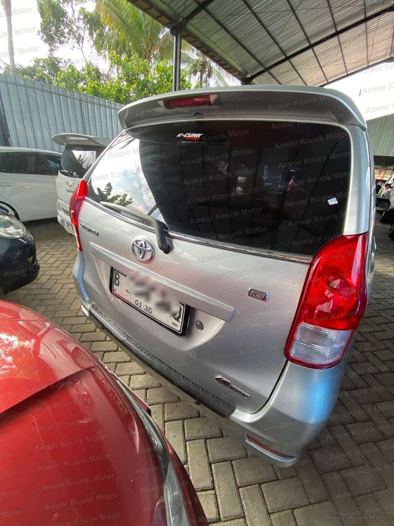 Toyota Avanza - 4