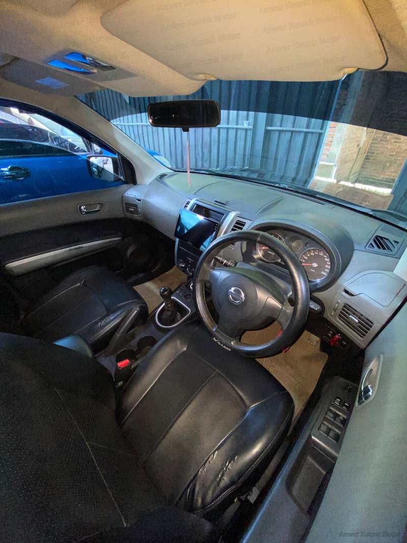 Nissan X-Trail - 2