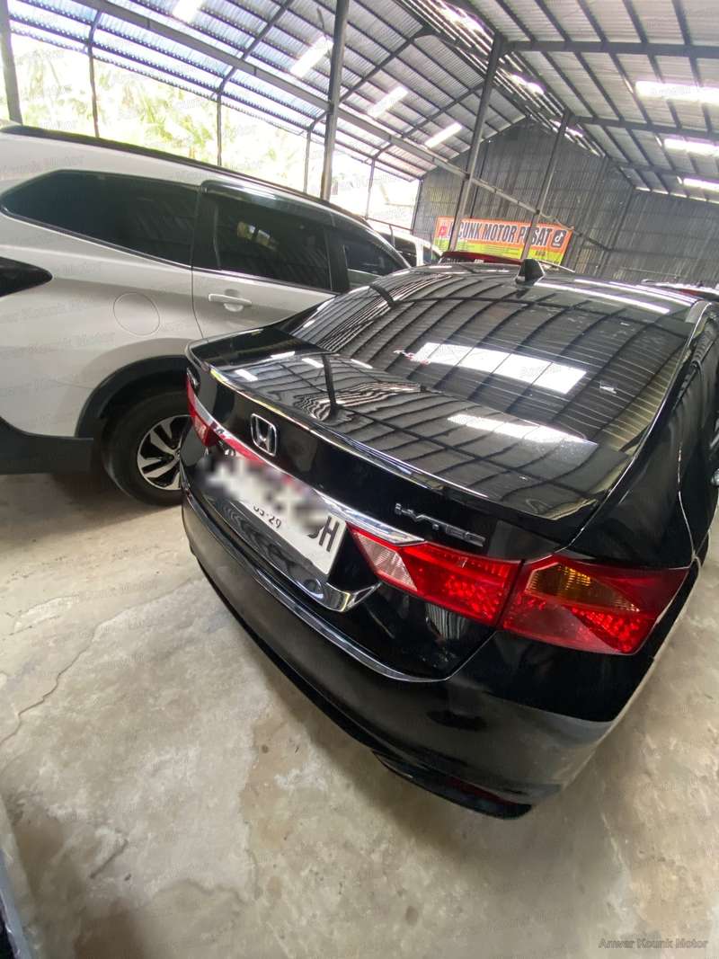 Honda City - 4