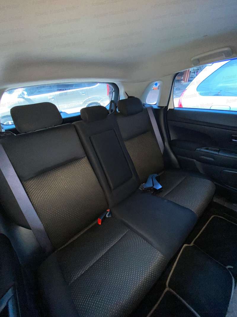 Mitsubishi Outlander Sport - 3