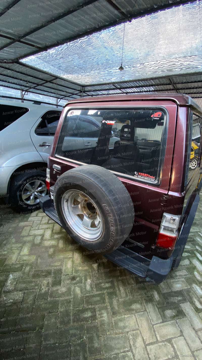 Daihatsu Feroza - 4
