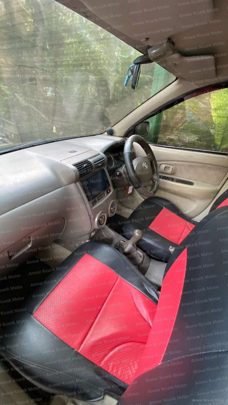 Toyota Avanza G - 2