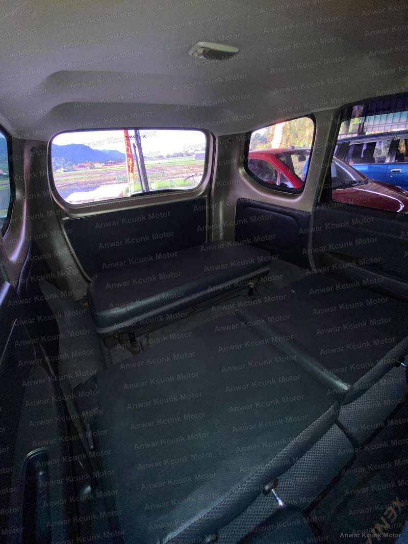 Daihatsu Xenia - 3