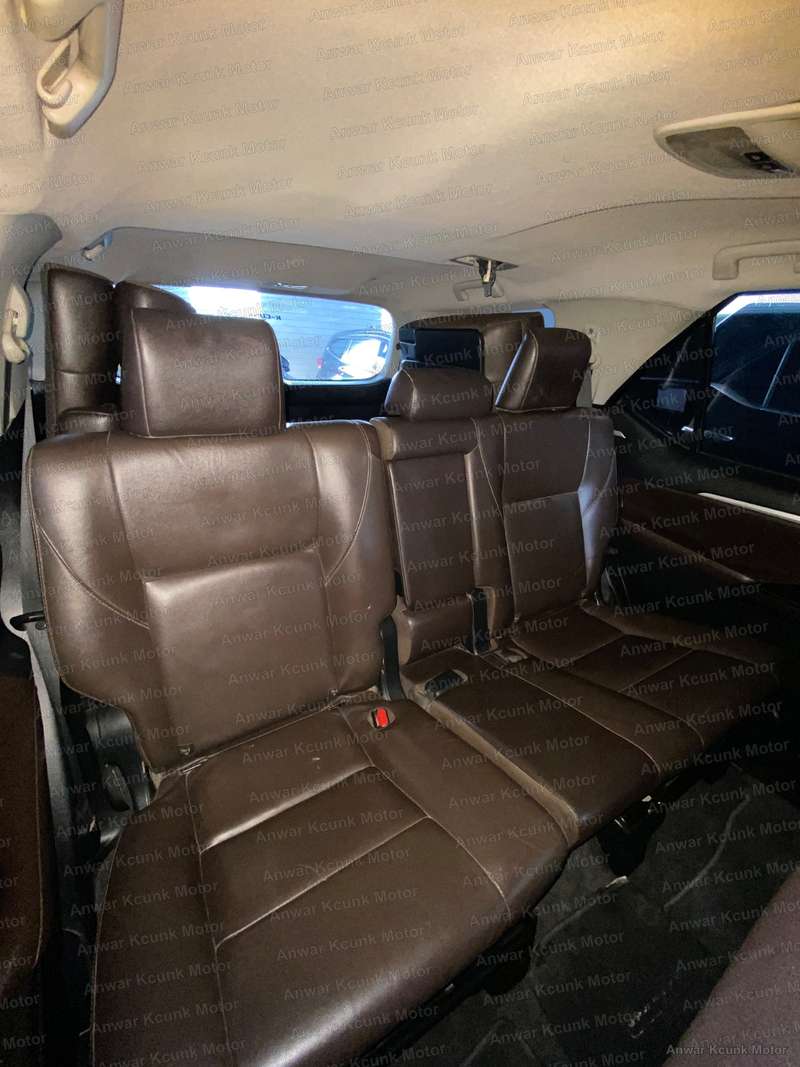 Toyota Fortuner - 3