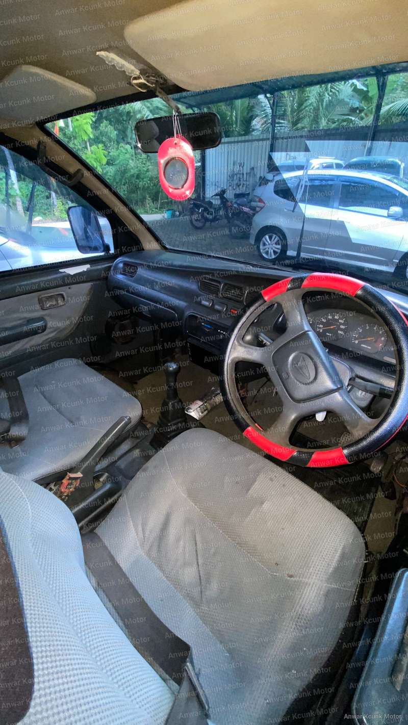 Daihatsu Espass - 2