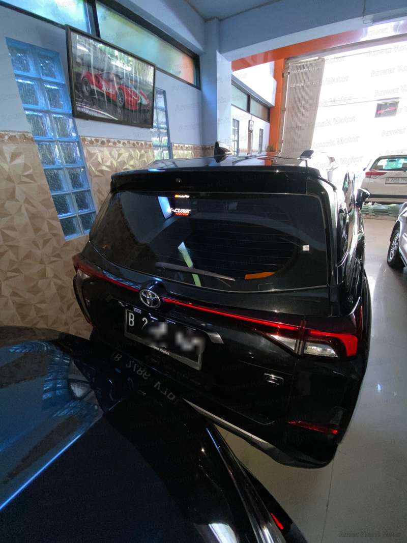 Toyota Veloz Q - 4