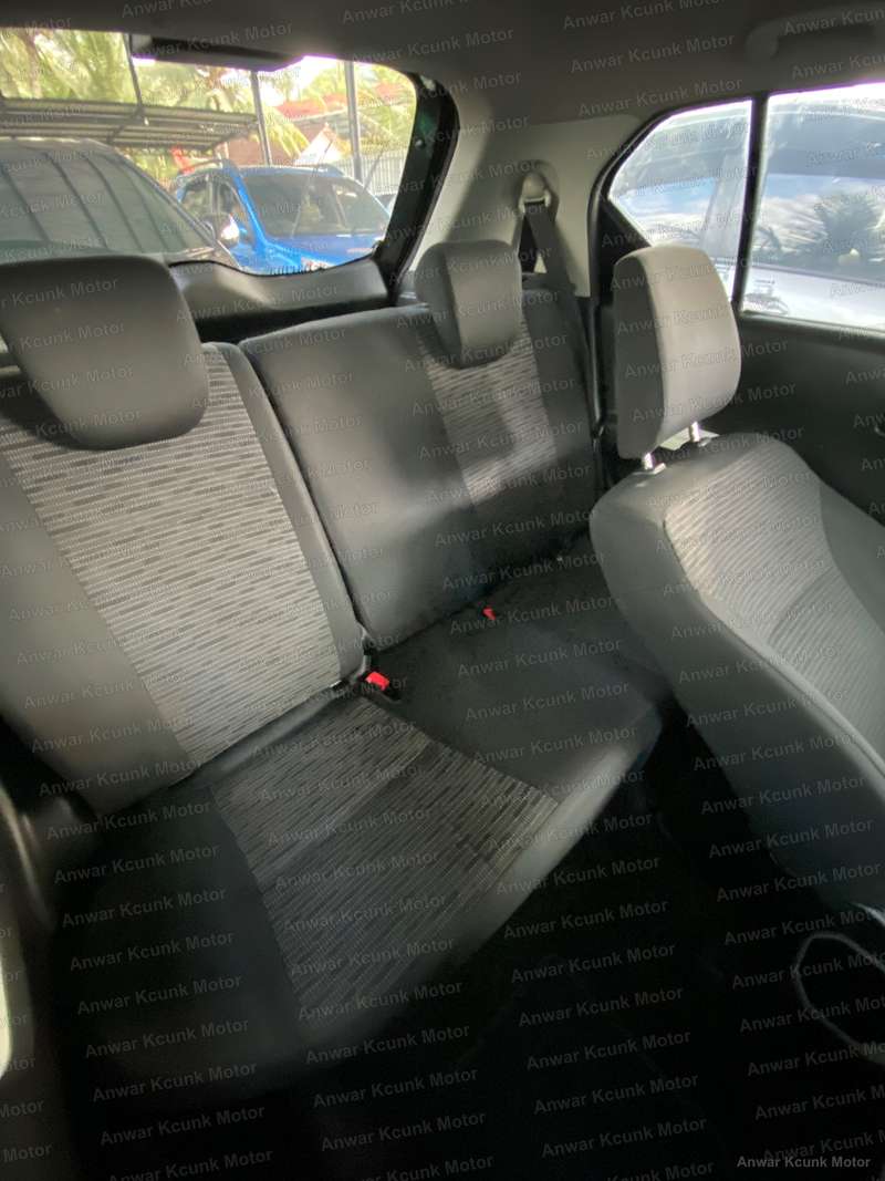 Suzuki Ignis - 3