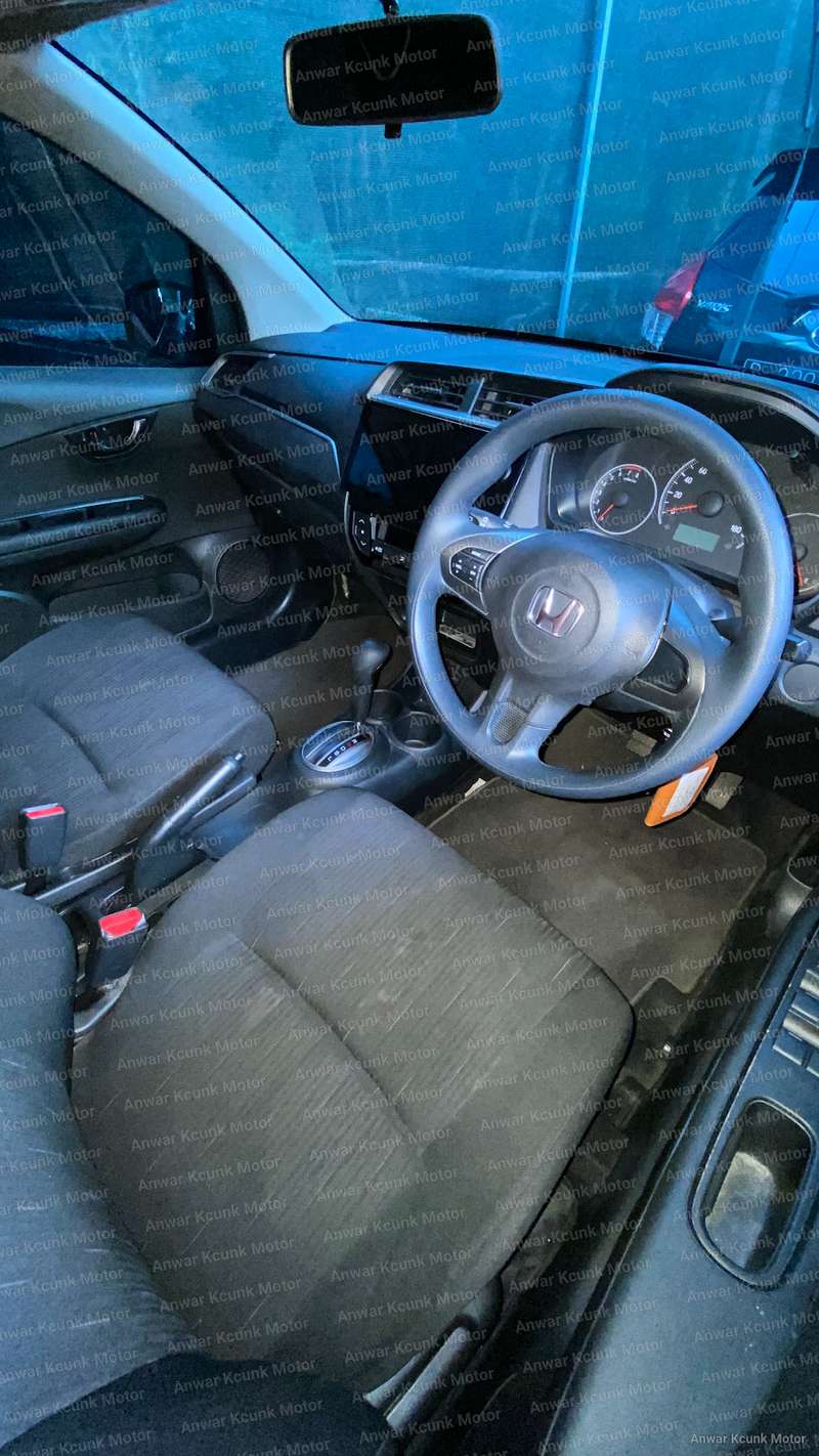 Honda Brio Satya - 2