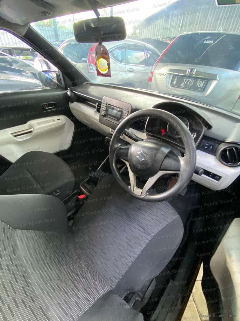 Suzuki Ignis - 2