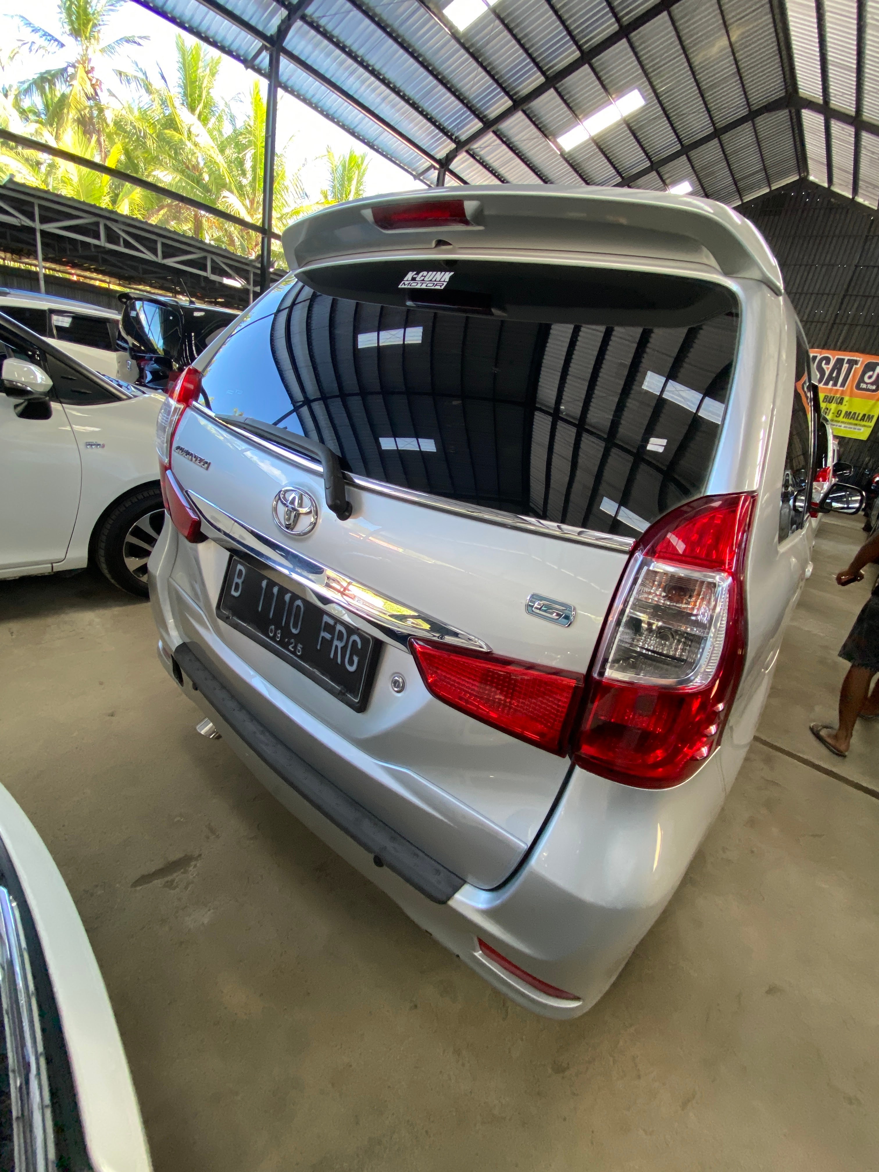 Toyota Avanza - 4