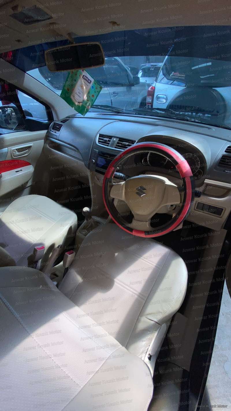 Suzuki Ertiga GL - 2