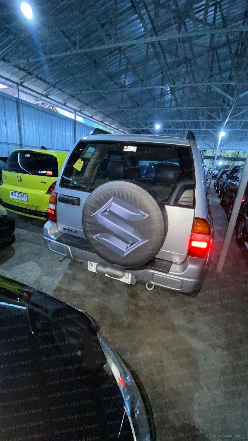 Suzuki Escudo - 3