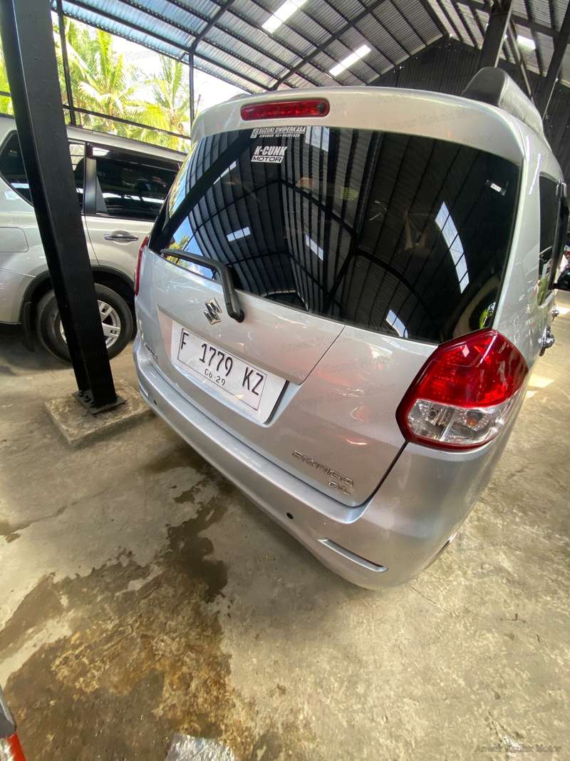 Suzuki Ertiga - 4