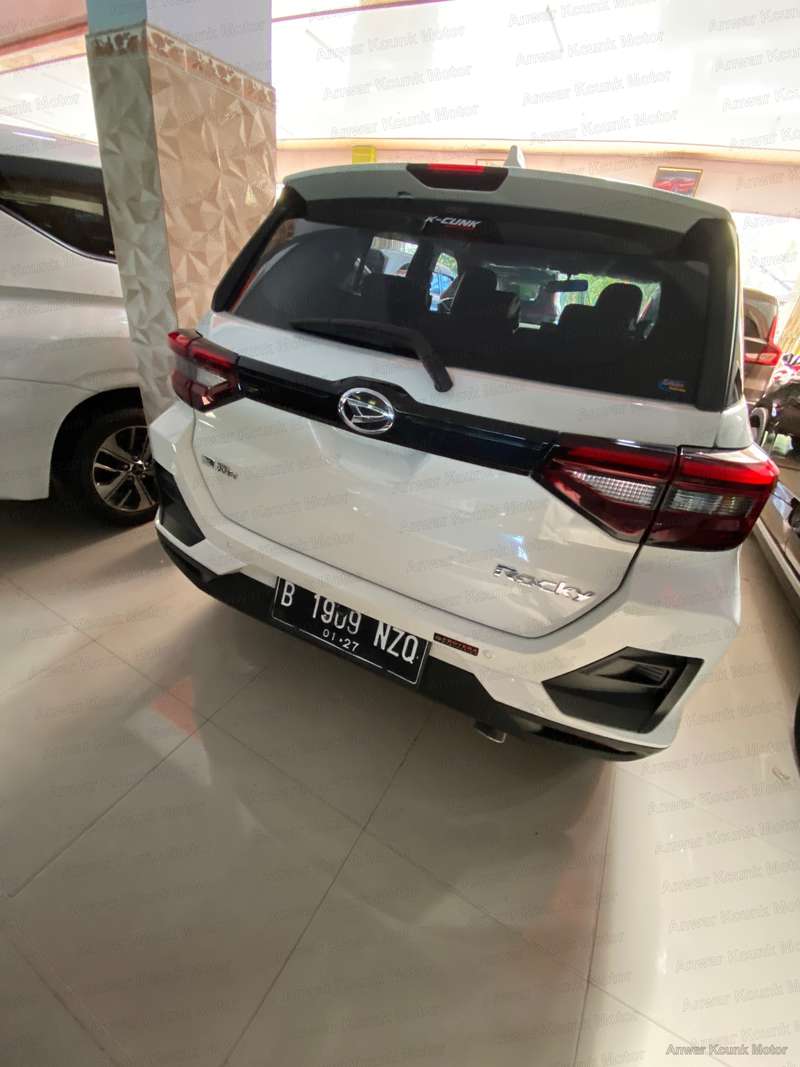 Daihatsu Rocky - 4