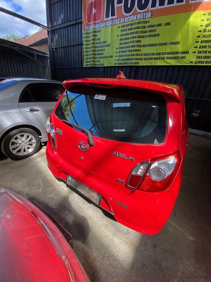 Daihatsu Ayla - 4