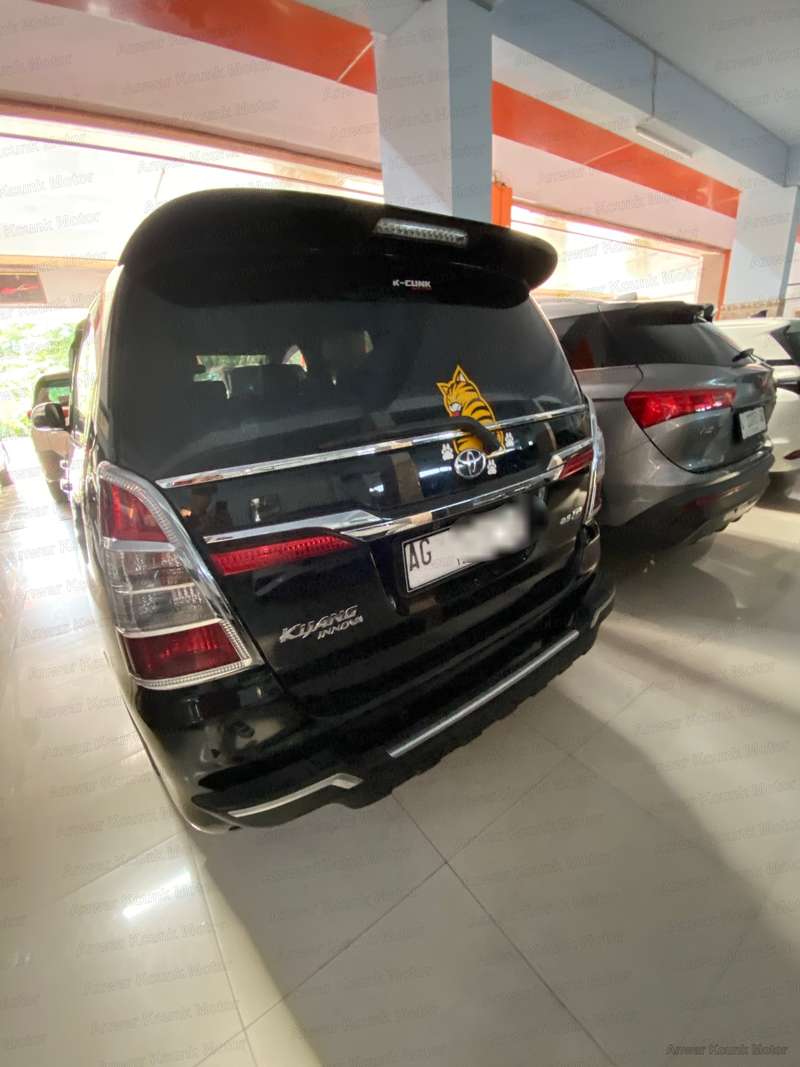 Toyota Kijang Innova - 4