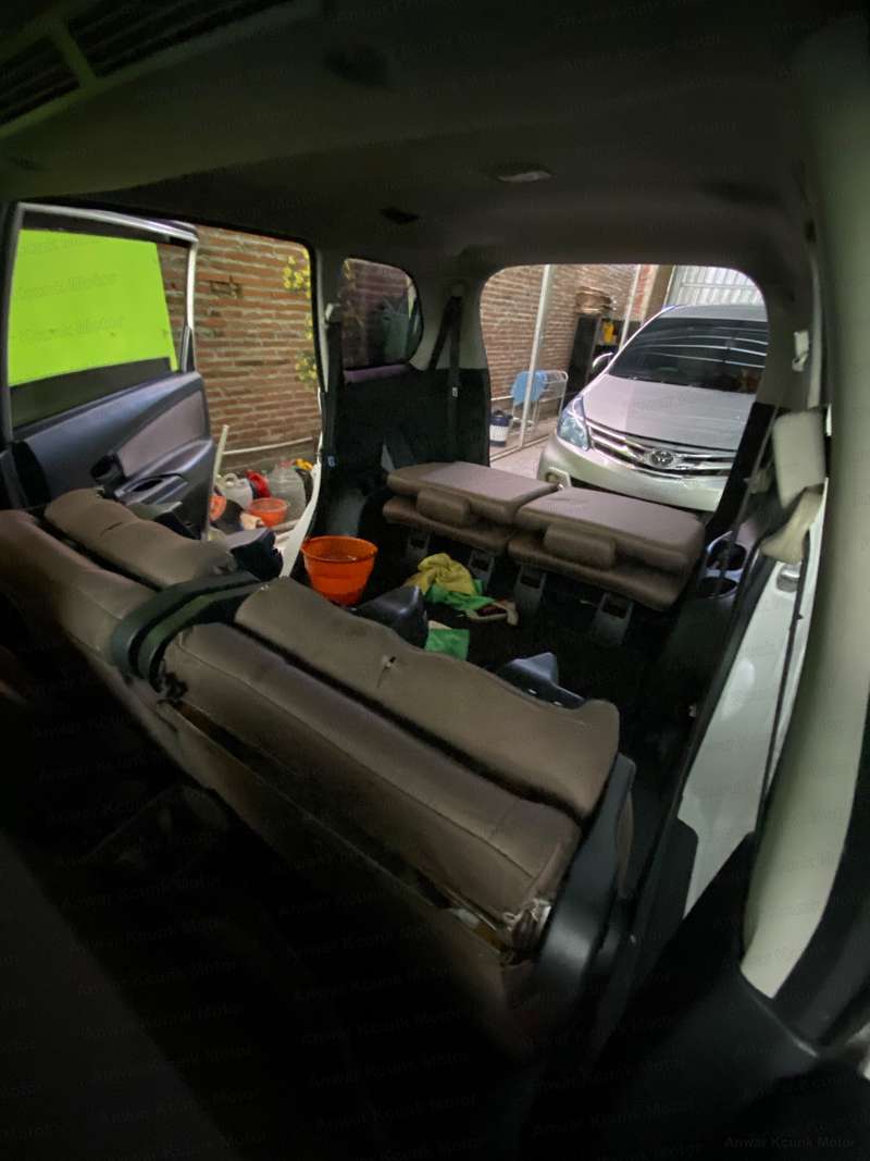 Toyota Avanza G - 3