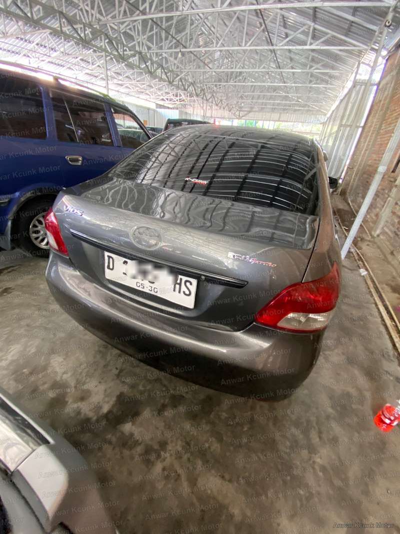Toyota Vios - 4