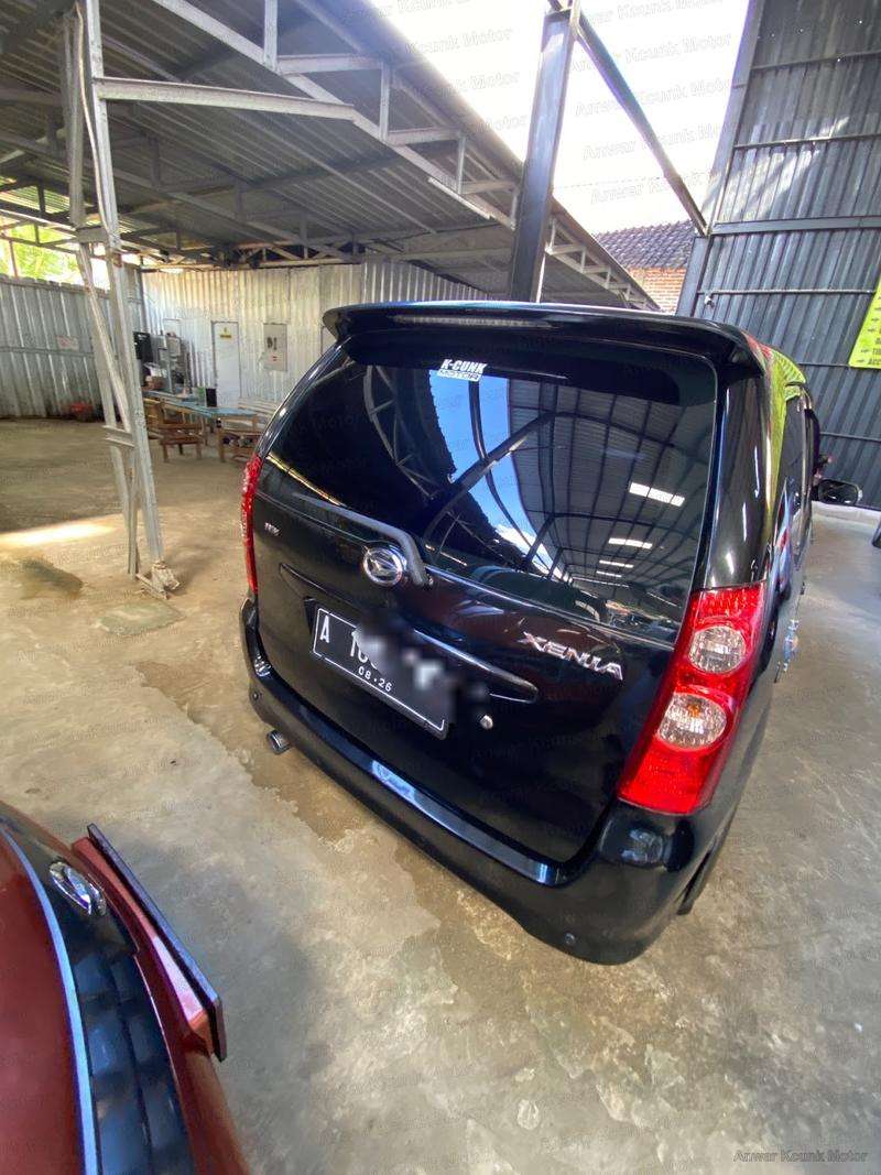 Daihatsu Xenia - 4