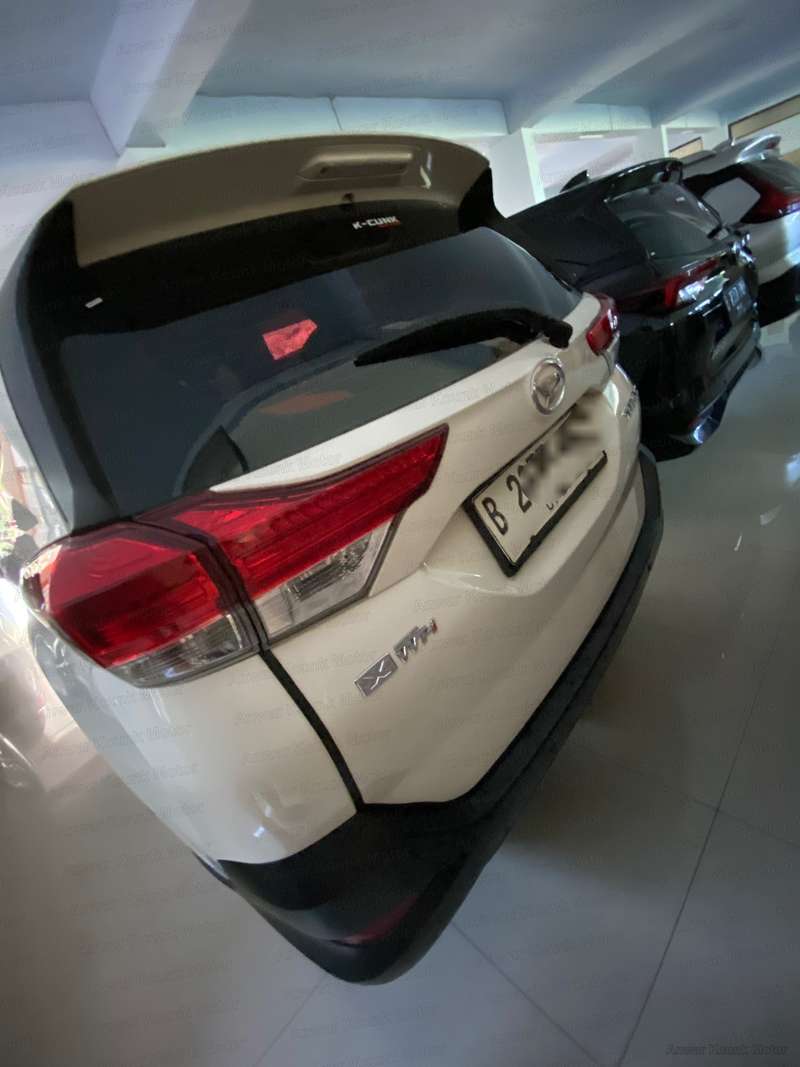 Daihatsu Terios X - 4