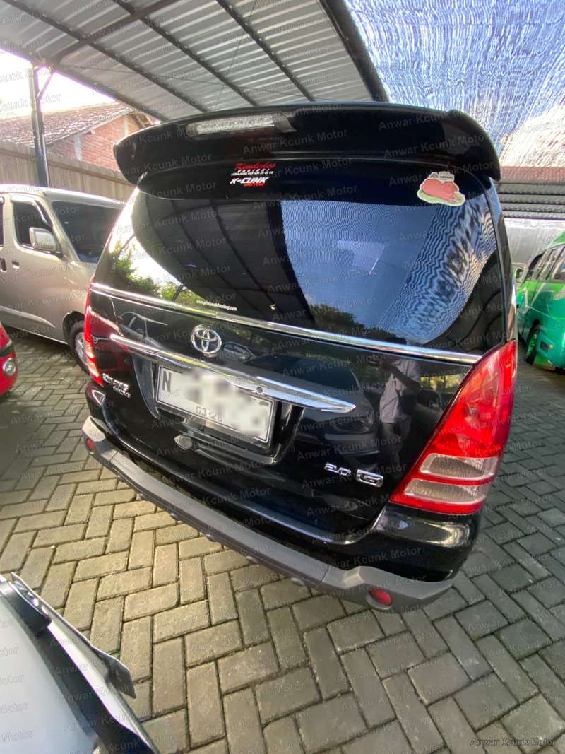 Toyota Kijang Innova - 4