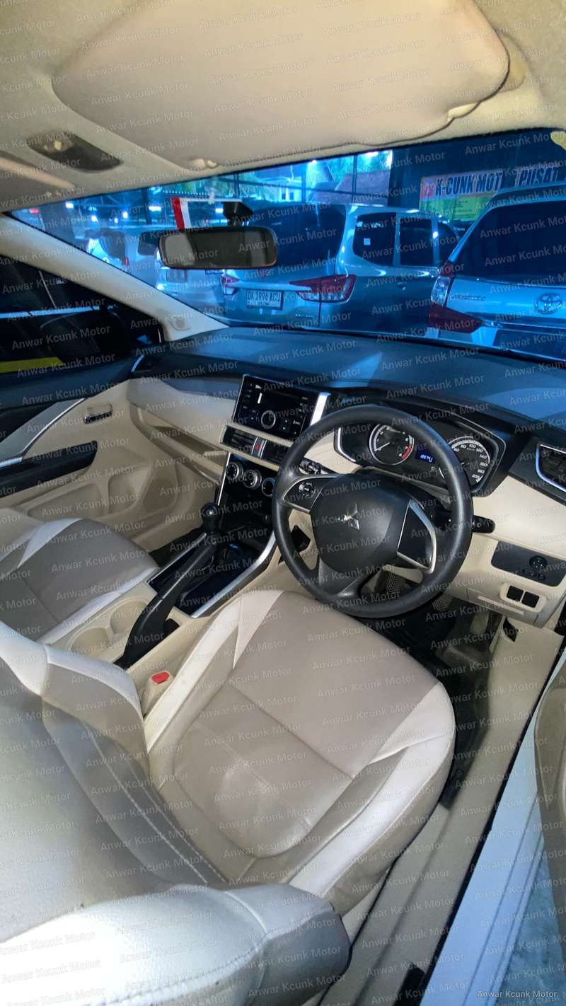 Mitsubishi Xpander Exceed - 2