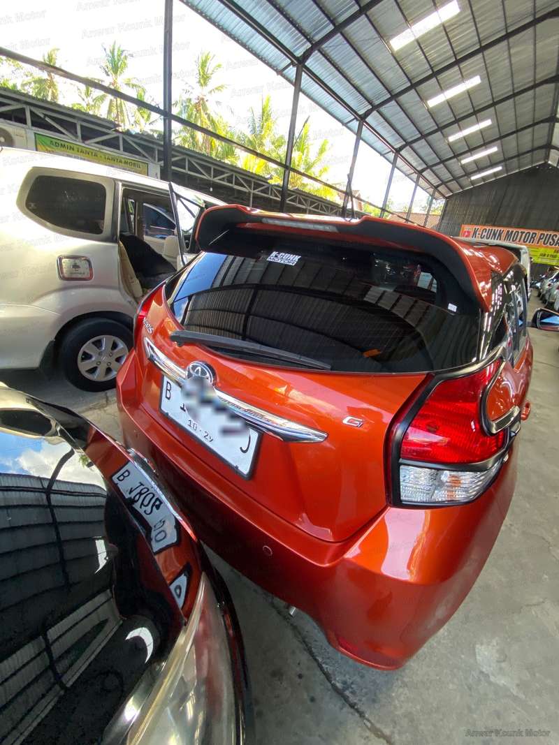Toyota Yaris - 4