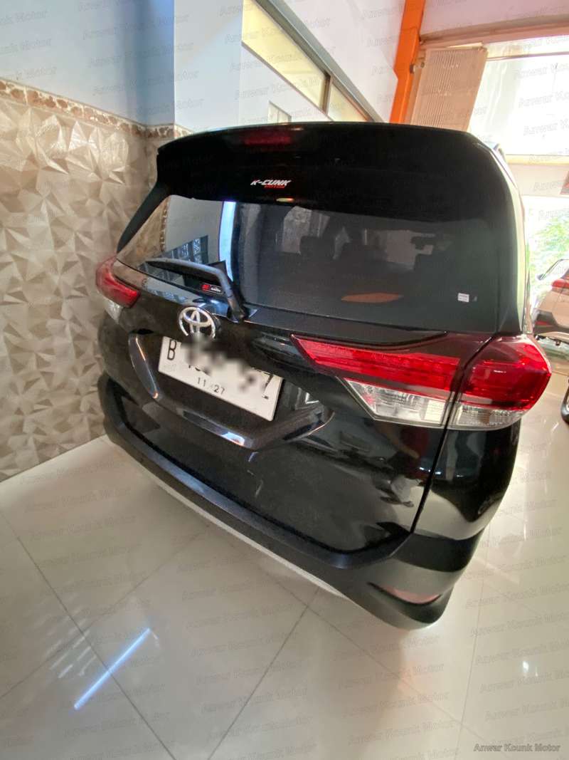 Toyota Rush - 4