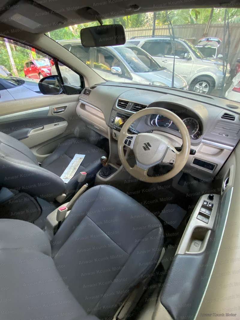 Suzuki Ertiga - 2