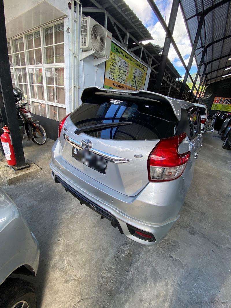 Toyota Yaris - 4