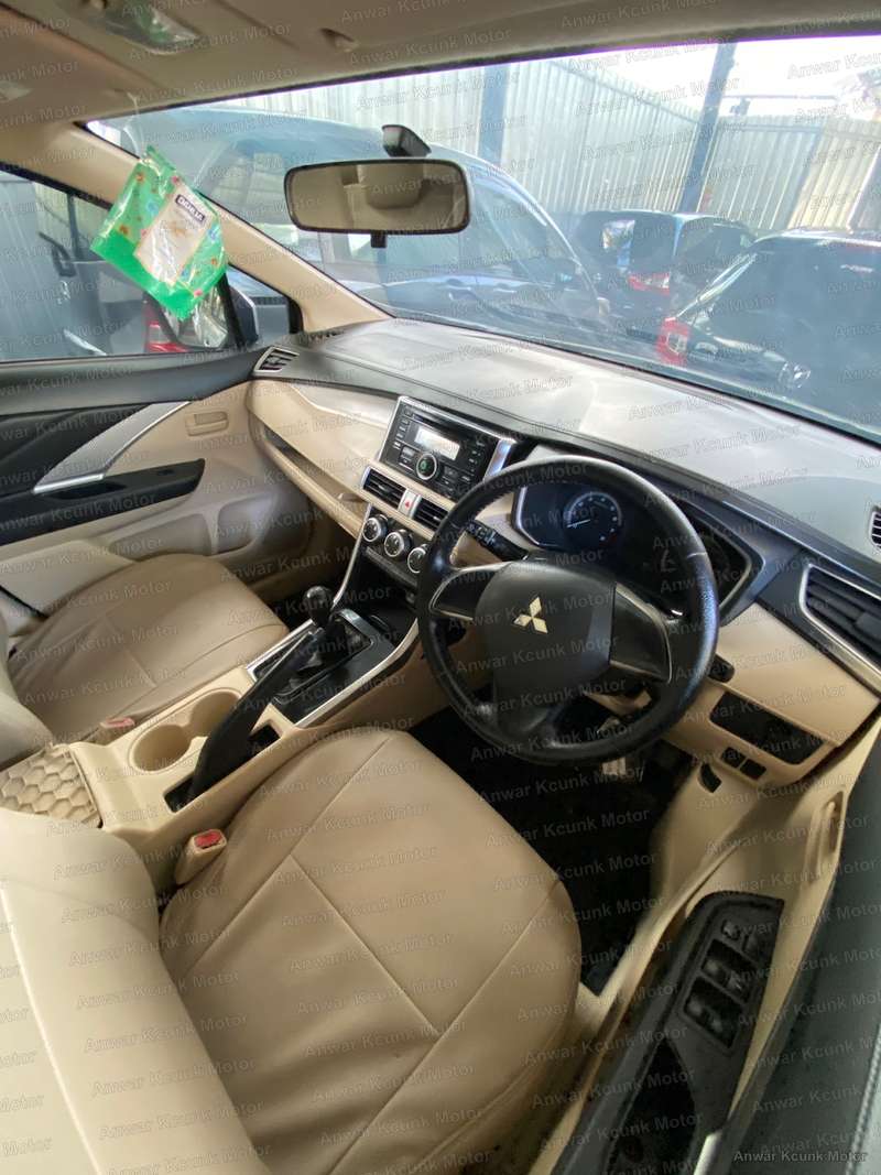 Mitsubishi Xpander - 2