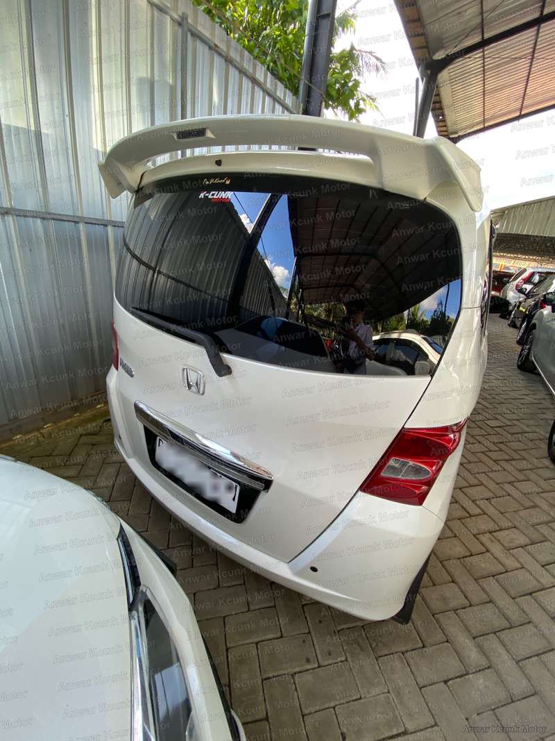 Honda Freed - 4