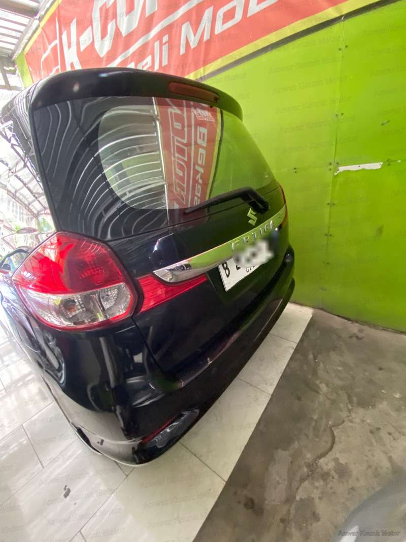Suzuki Ertiga - 4