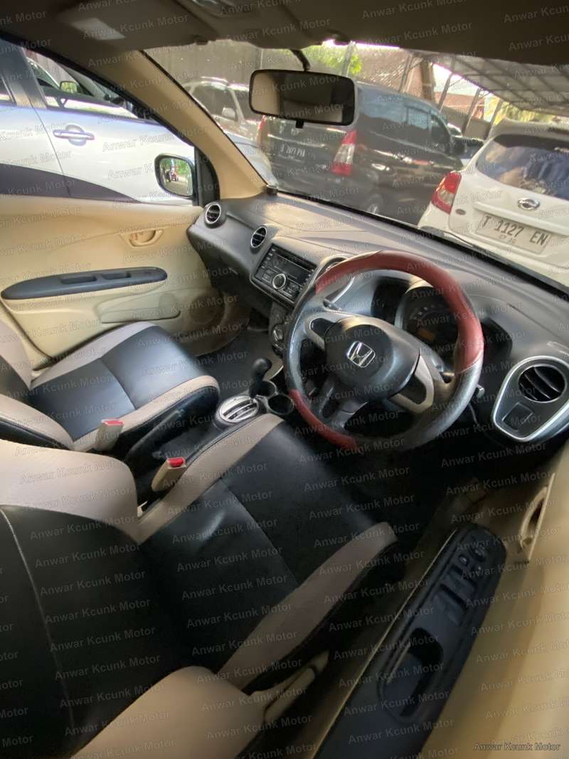 Honda Mobilio - 2