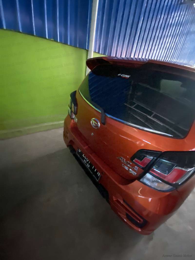 Daihatsu Ayla - 4