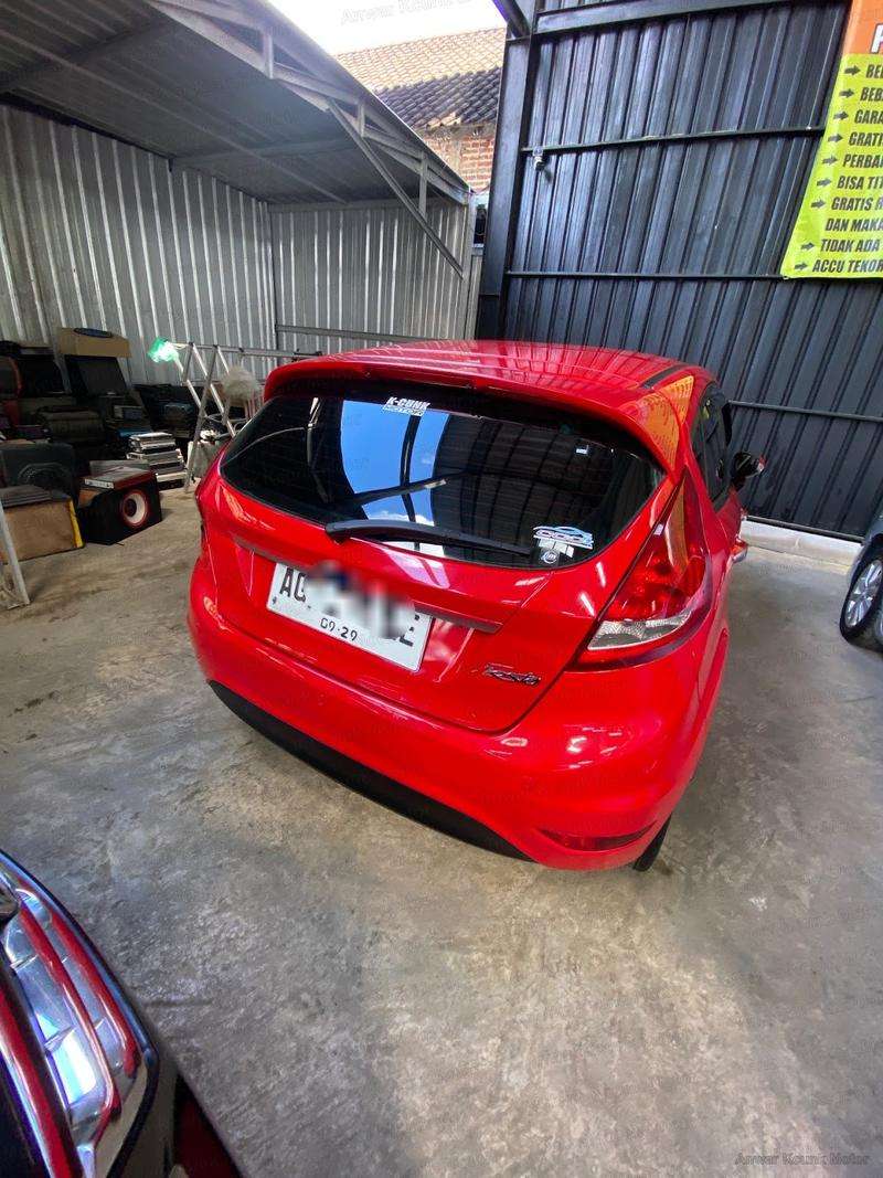 Ford Fiesta - 4