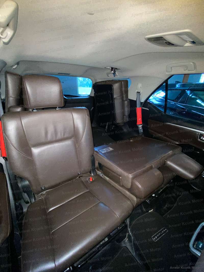 Toyota Fortuner - 3