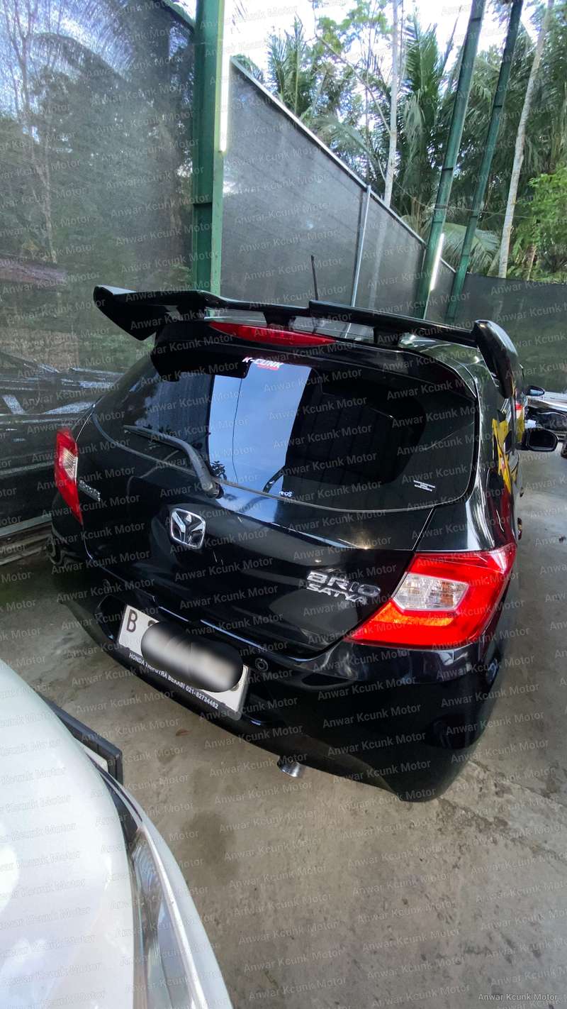 Honda Brio Satya - 4