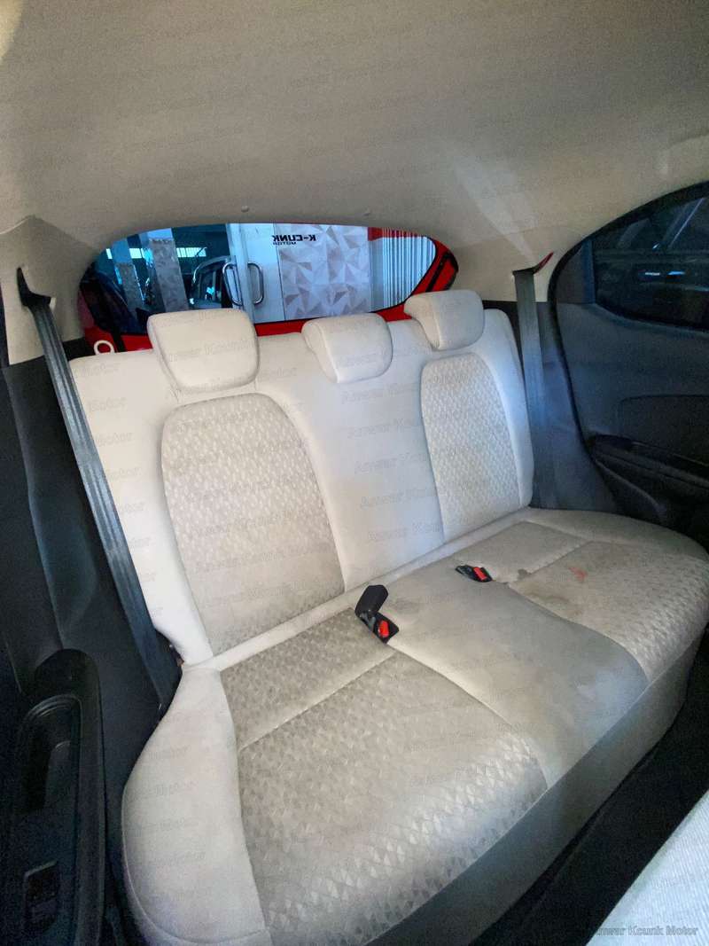 Honda Brio - 3