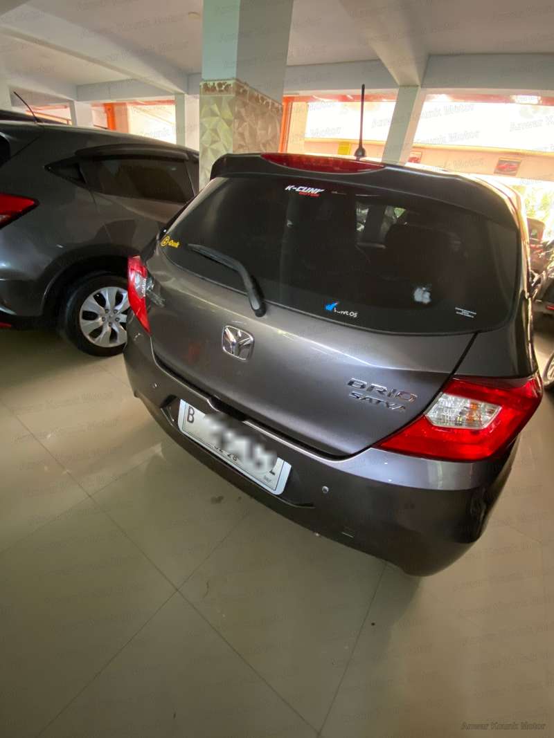 Honda Brio Satya - 4