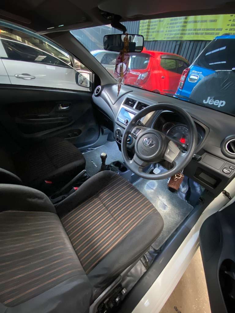 Toyota Agya - 2