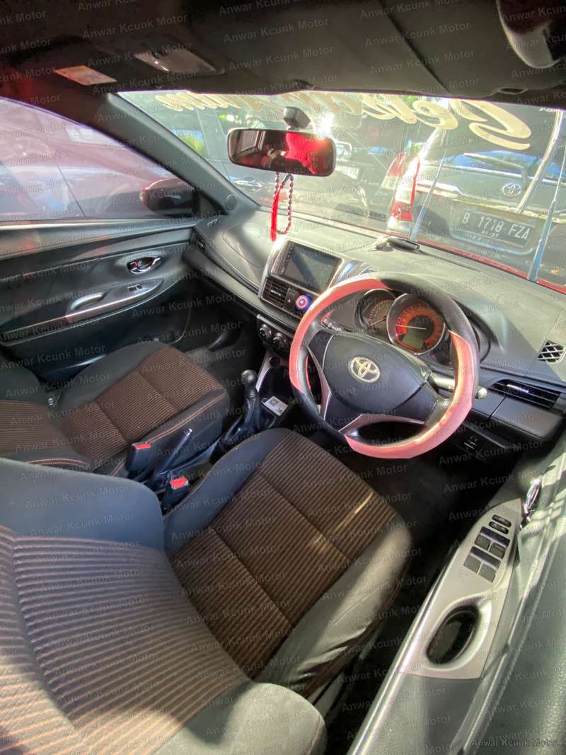 Toyota Yaris Lele - 2