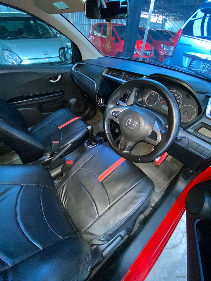 Honda Brio - 2