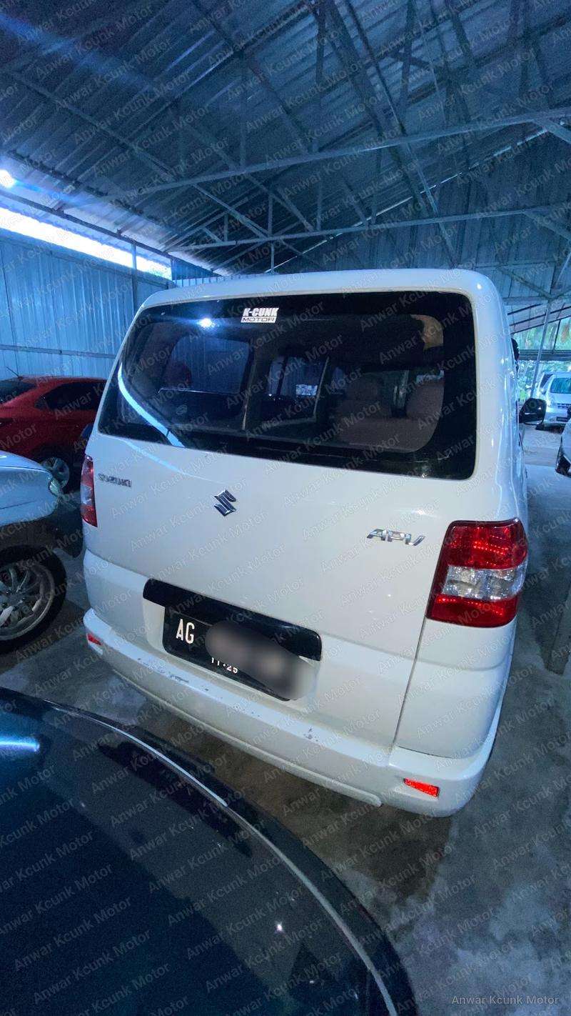 Suzuki Apv - 4