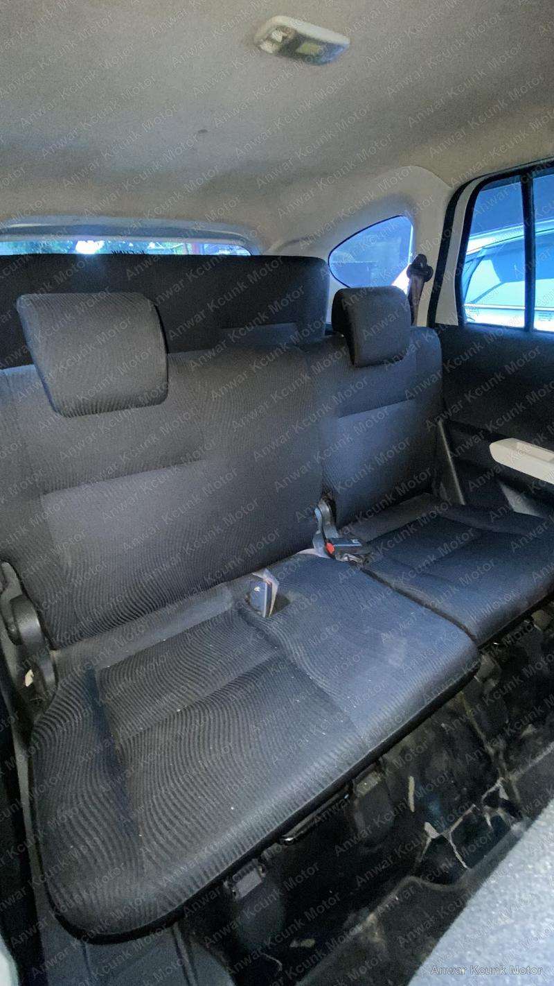 Daihatsu Sigra X - 3
