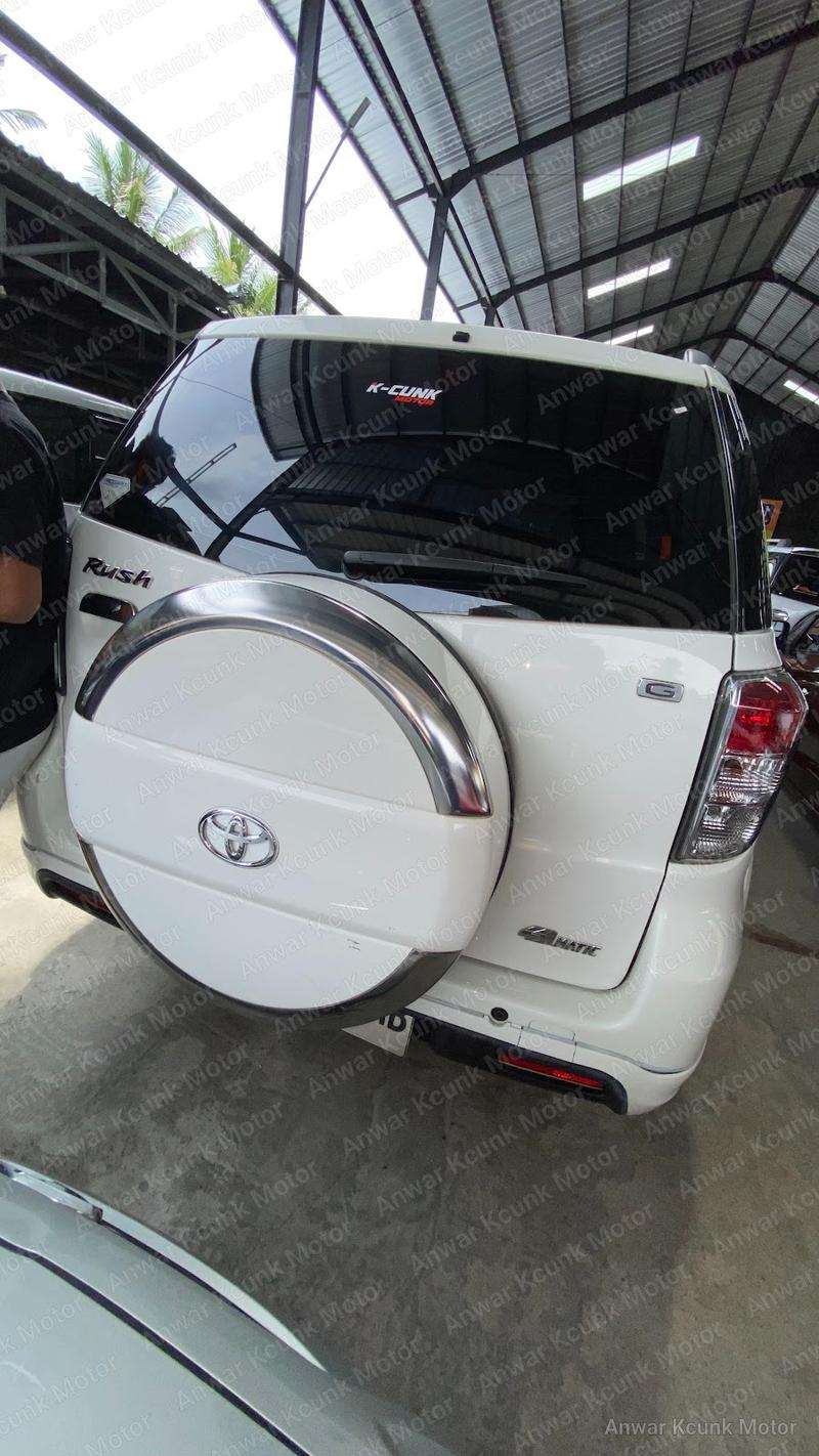 Toyota Rush G - 4