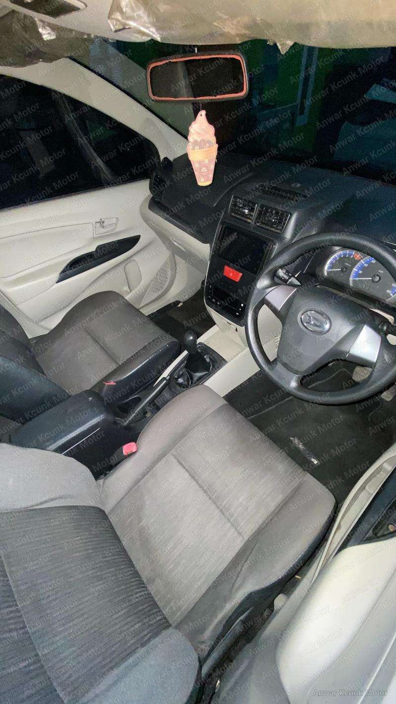 Daihatsu Xenia X - 2