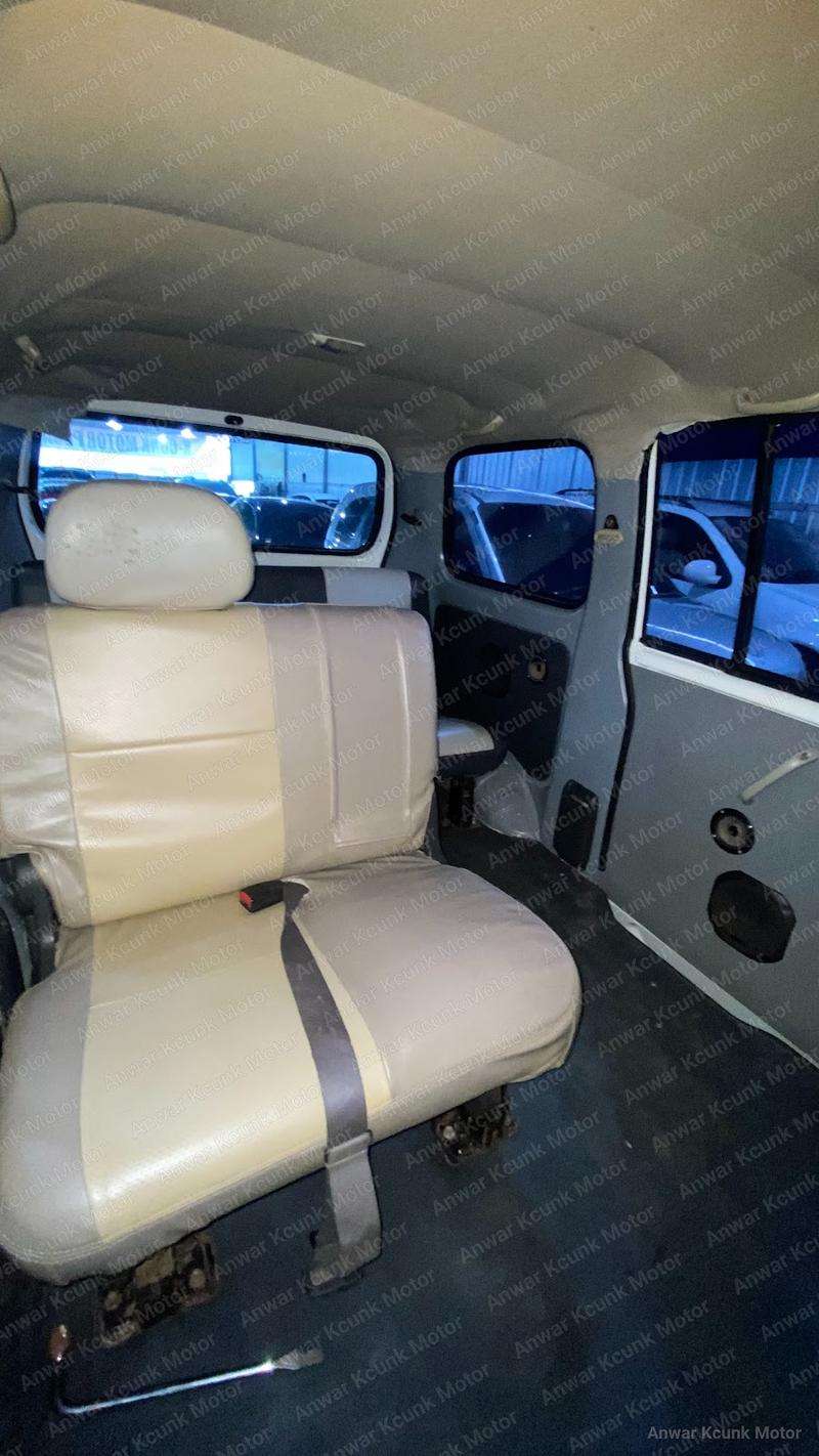 Suzuki Apv - 3