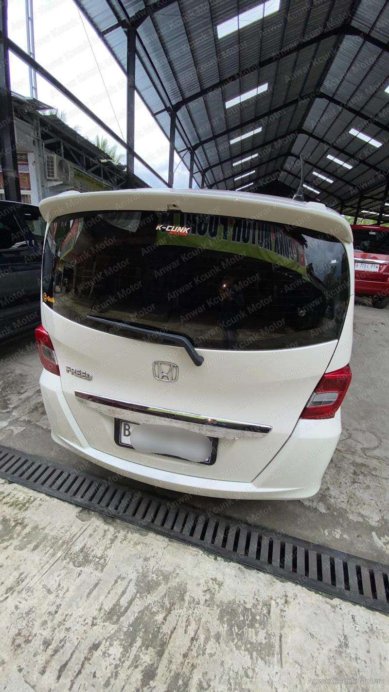 Honda Freed - 4
