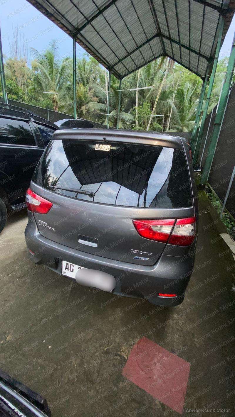 Nissan Grand Livina XV - 4